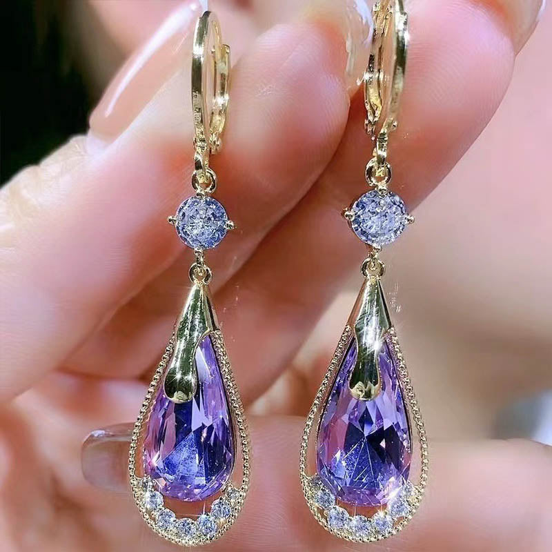 Elegant Crystal Drop Earrings