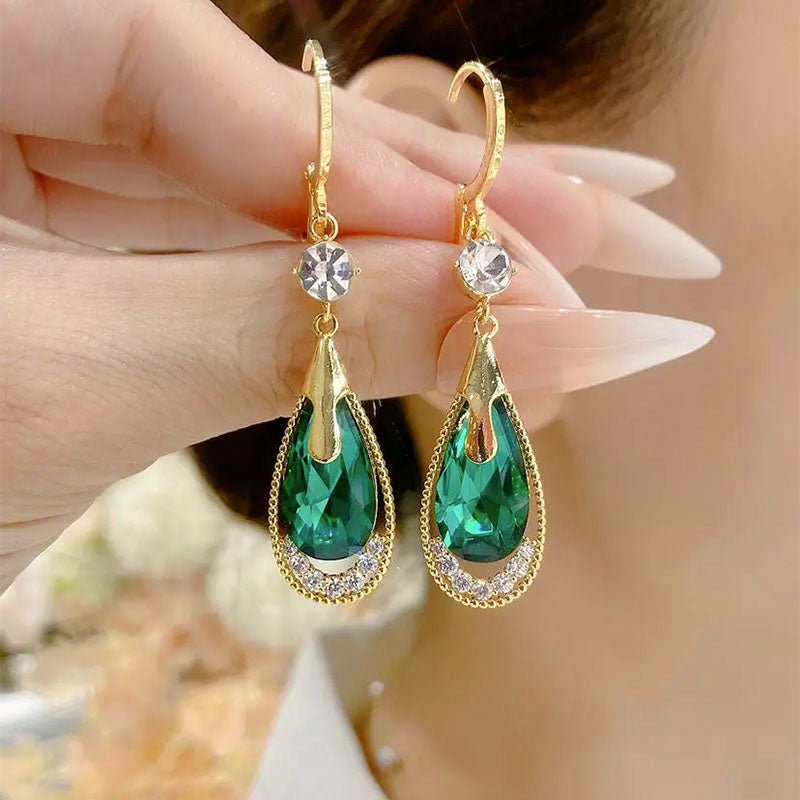 Elegant Crystal Drop Earrings