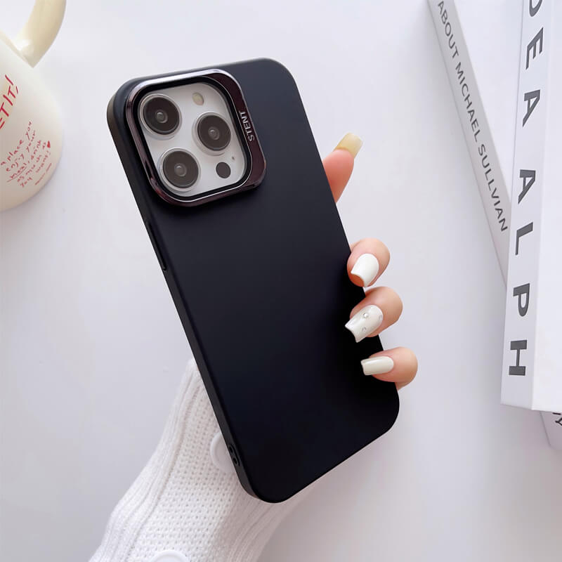 INVISIBLE KICKSTAND & LENS PROTECTOR THIN IPHONE CASE